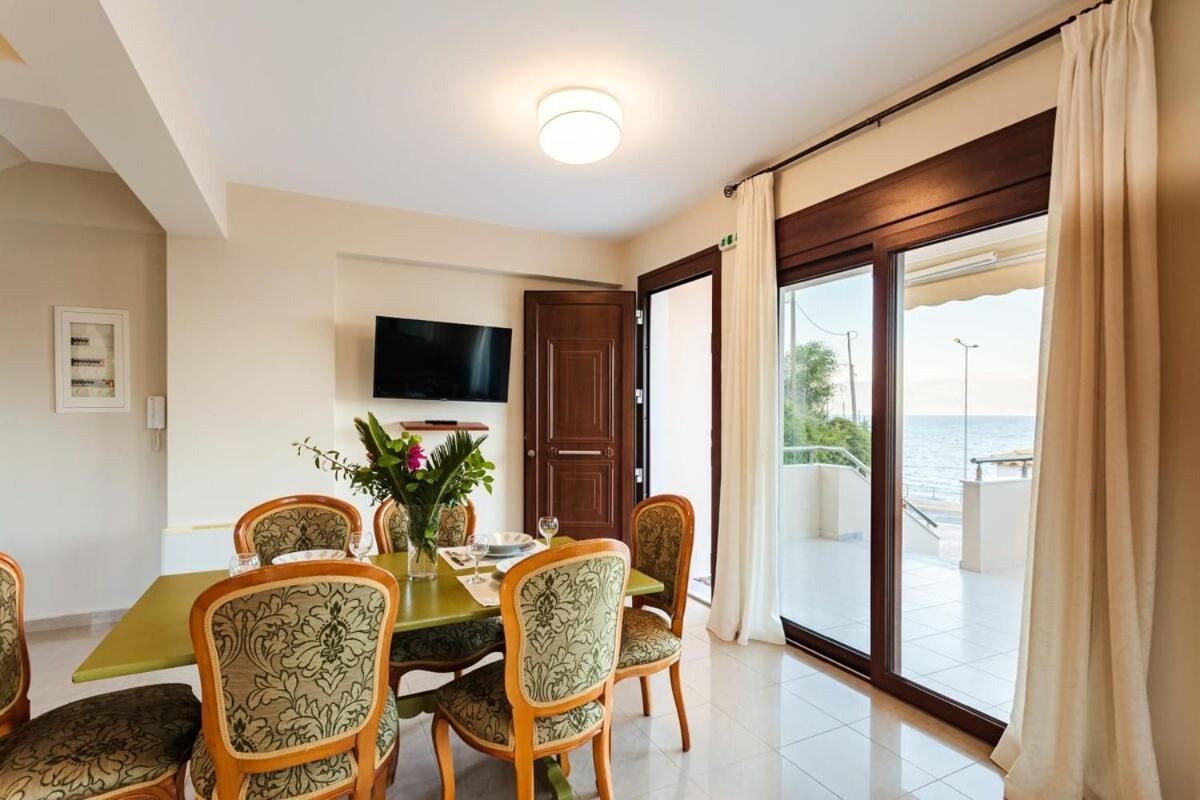 Villa Armonia - Beachfront Majestic Retreat Πεταλίδι Εξωτερικό φωτογραφία